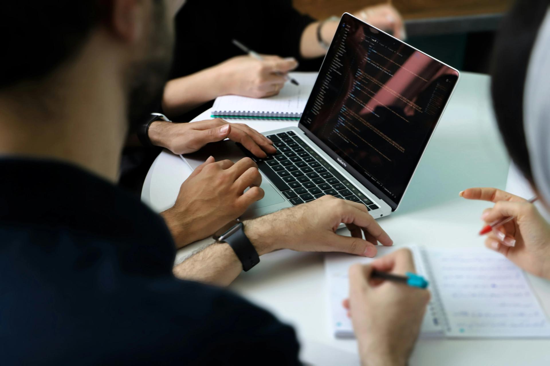 25 Best Explainer Video Examples to Boost Engagement in 2026